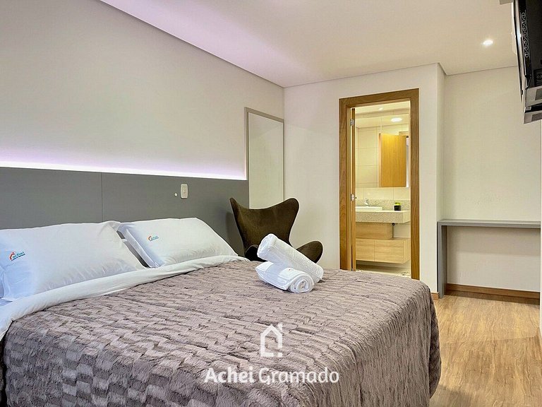 Apartamento LUXO GRAMADO HAUS 2 dorm no CENTRO