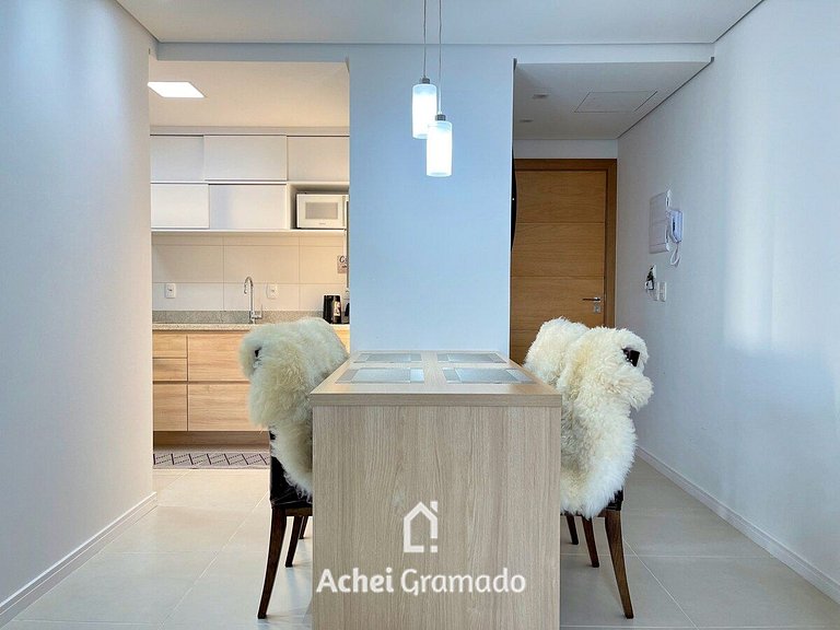 Apartamento LUXO GRAMADO HAUS 2 dorm no CENTRO